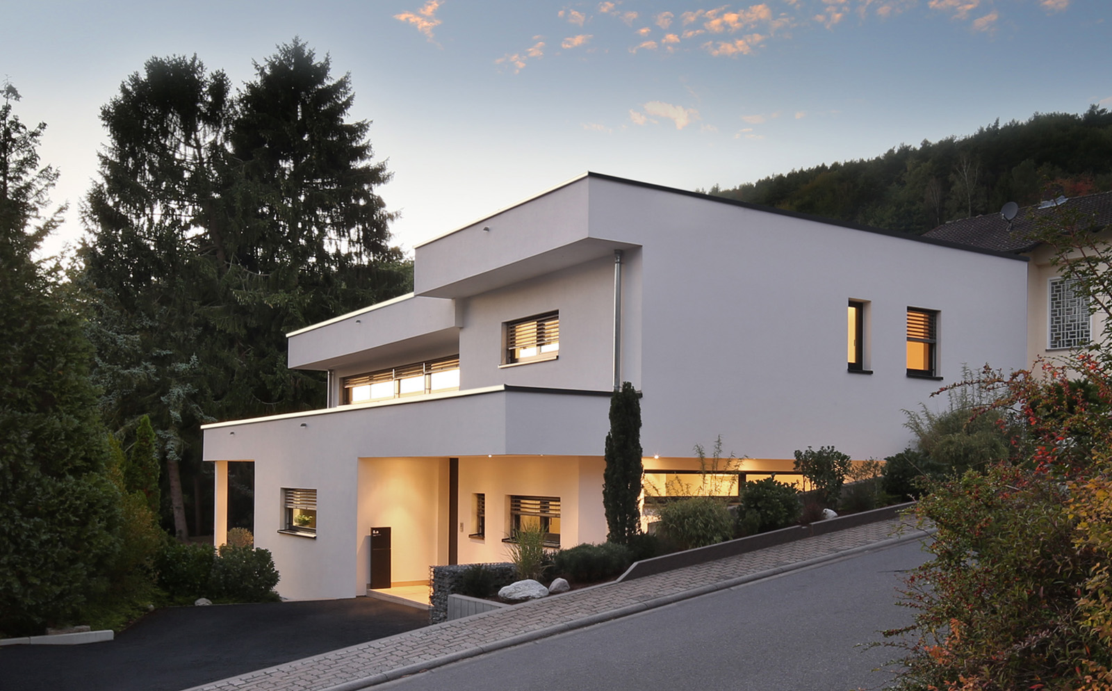 HAUS / VBA / SO – 2011